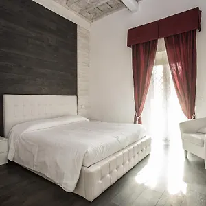 Royal 2* Roma